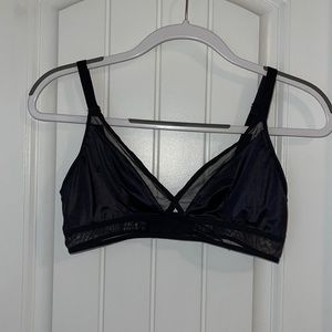 Victoria’s Secret Silk and mesh unlined no wire bra. Size medium